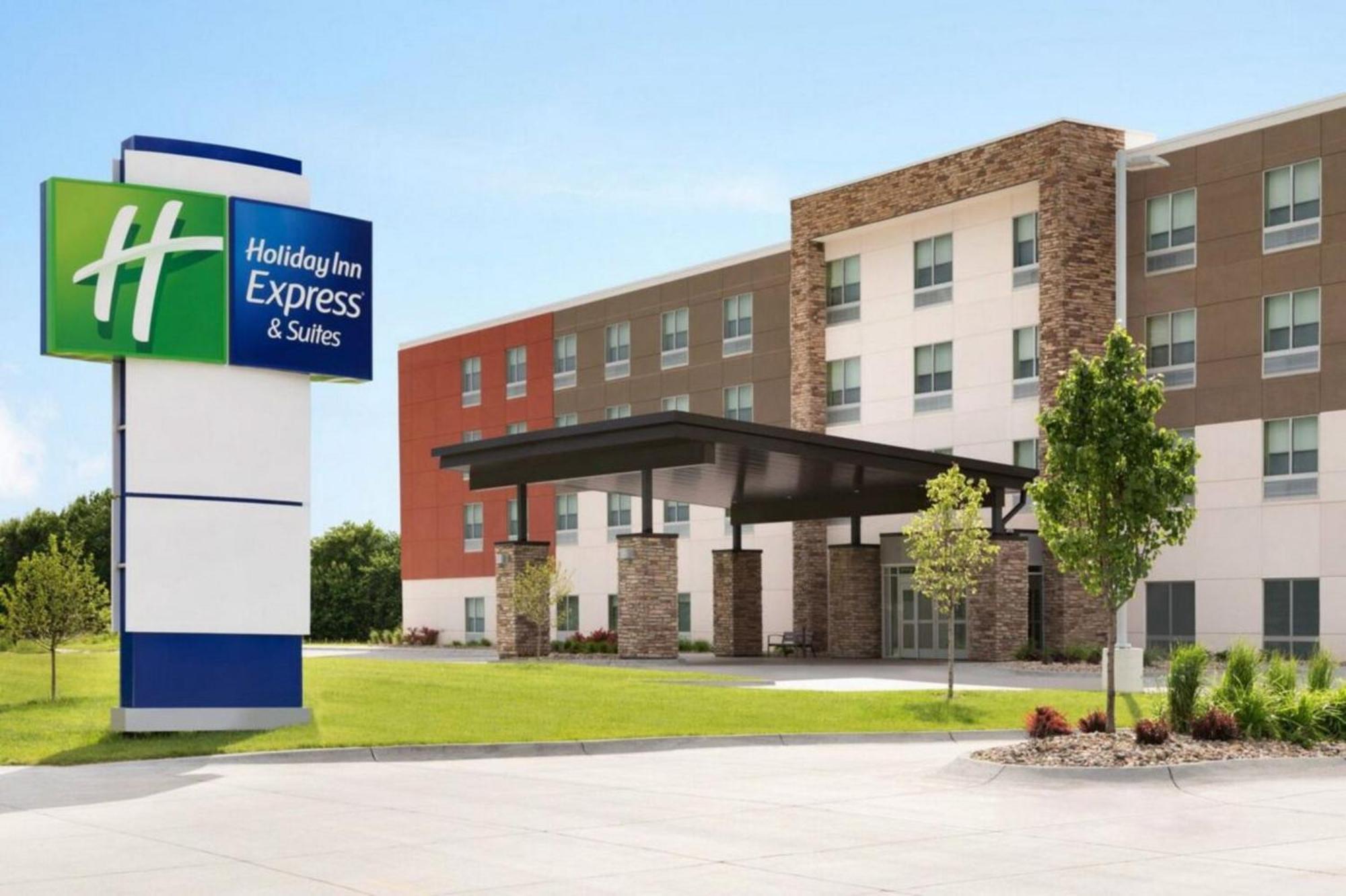 Holiday Inn Express & Suites Mansfield - Ontario By Ihg Ngoại thất bức ảnh